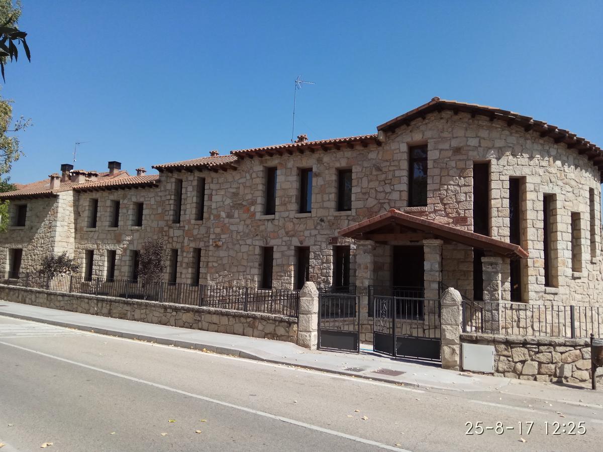 Alojamientos La Dehesa El Berrueco Exteriér fotografie